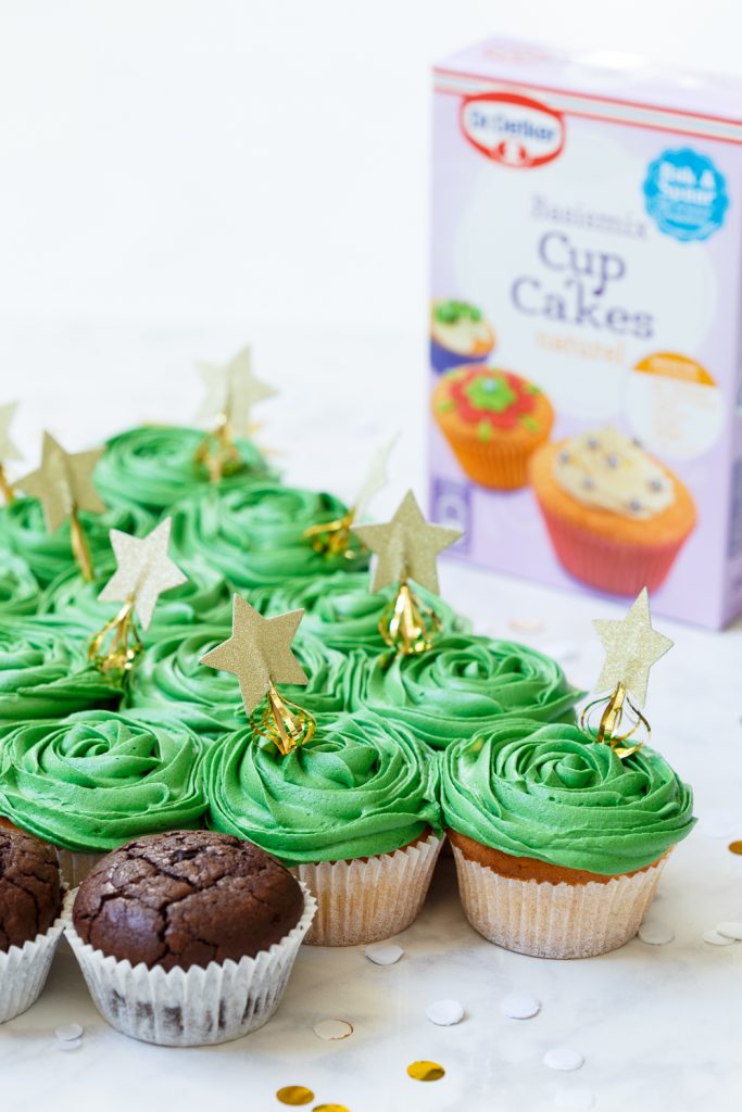 rotatie auteursrechten Einde Feestelijke kerstboom van cupcakes - Zoetrecepten